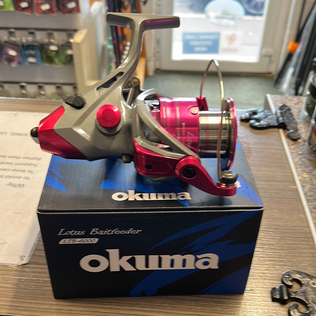 okuma 6000 reel Okuma LTB 6000 Baitfeeder Reel