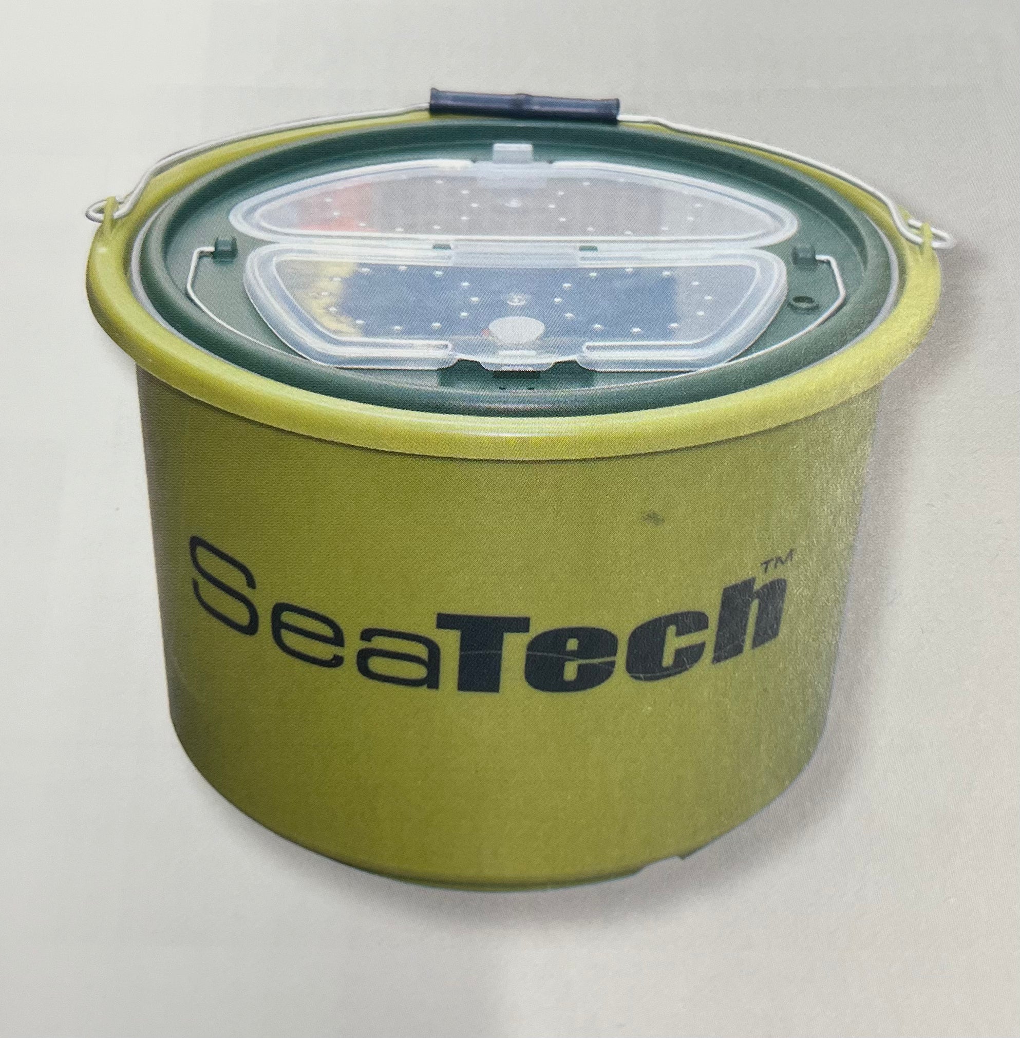Seatech live bucket AD Tackle