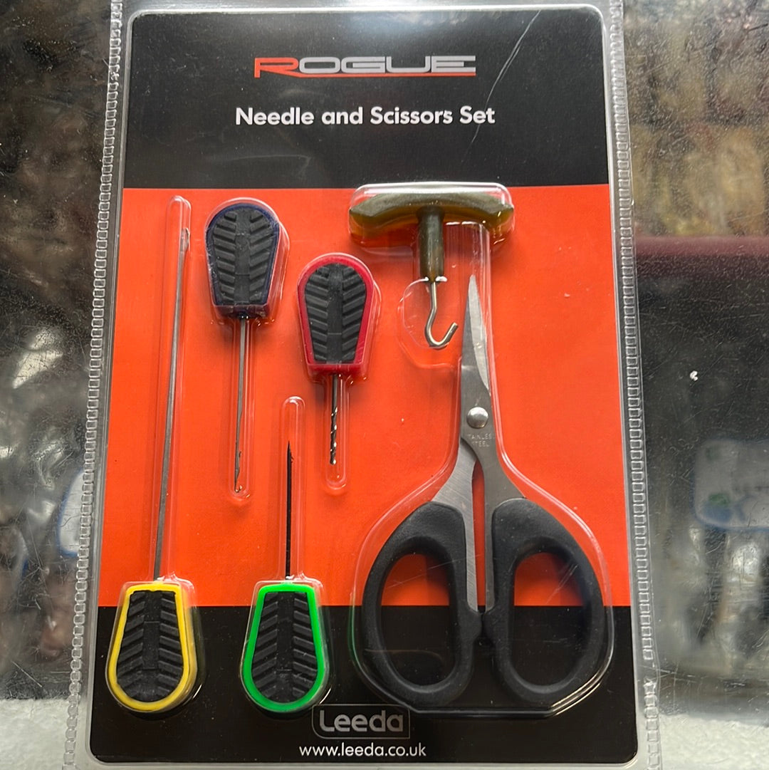 Leeda Needle & Scissors Set